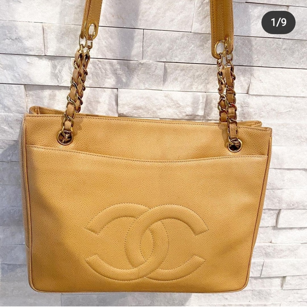 CHANEL, AUTHENTIC-Classic Cavier Logo Shopper Tote